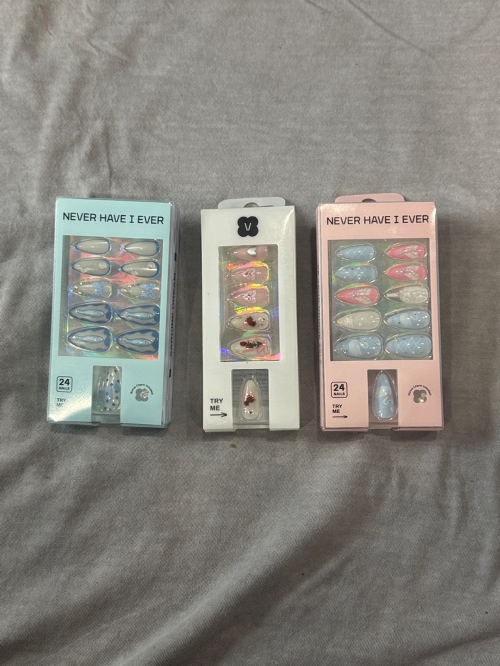 Press-On Nails Trio Pack - Blue, Pink, White